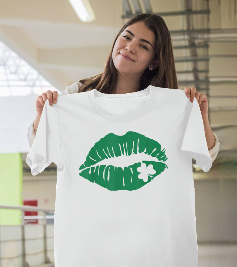 Kiss Me I'm Irish Lips Shamrock T-Shirt