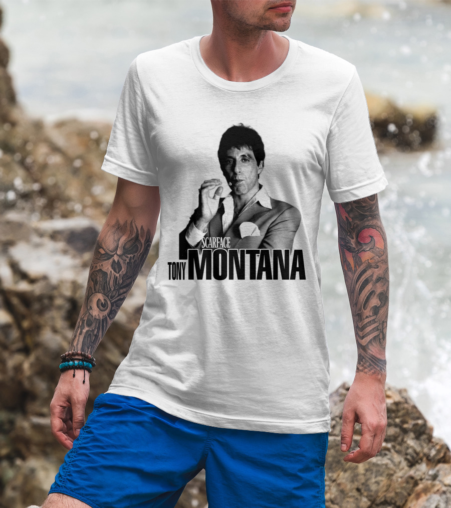 Scarface Tony Montana Cigar Black And White Photo T-Shirt