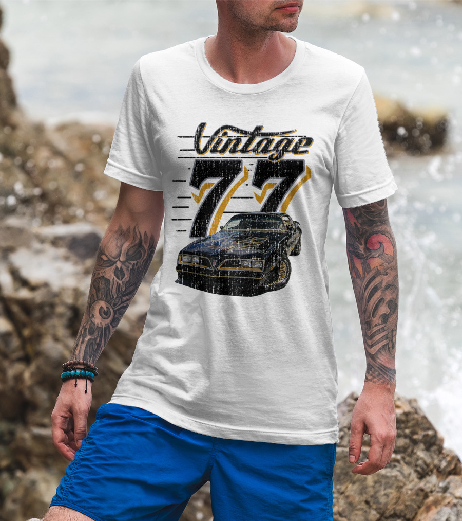 Vintage 77 Smokey And The Bandit 1977 Pontiac Trans Am T-Shirt