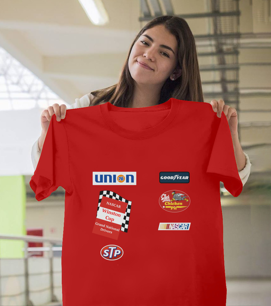 Union 76 NASCAR Winston Cup Grand National Drivers Goodyear Chicken Pit STP Red Uniform T-Shirt