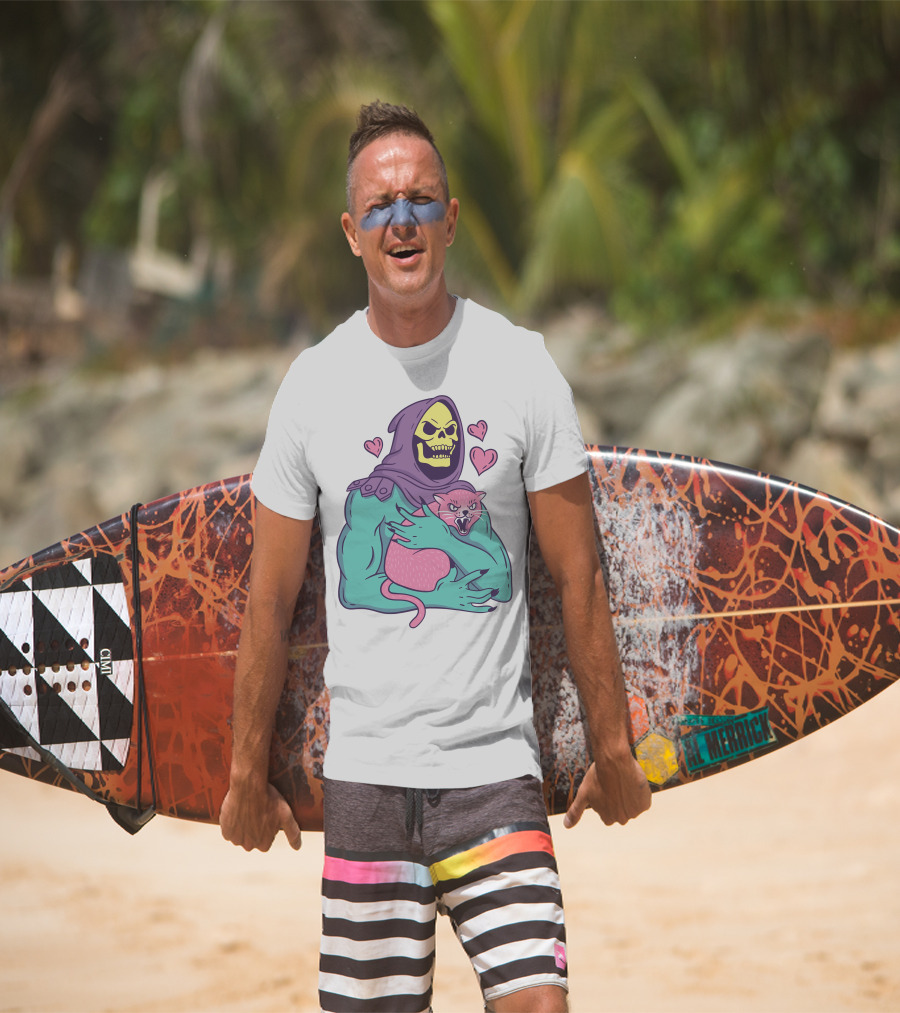 Skeletor Holding Pink Cat With Hearts T-Shirt