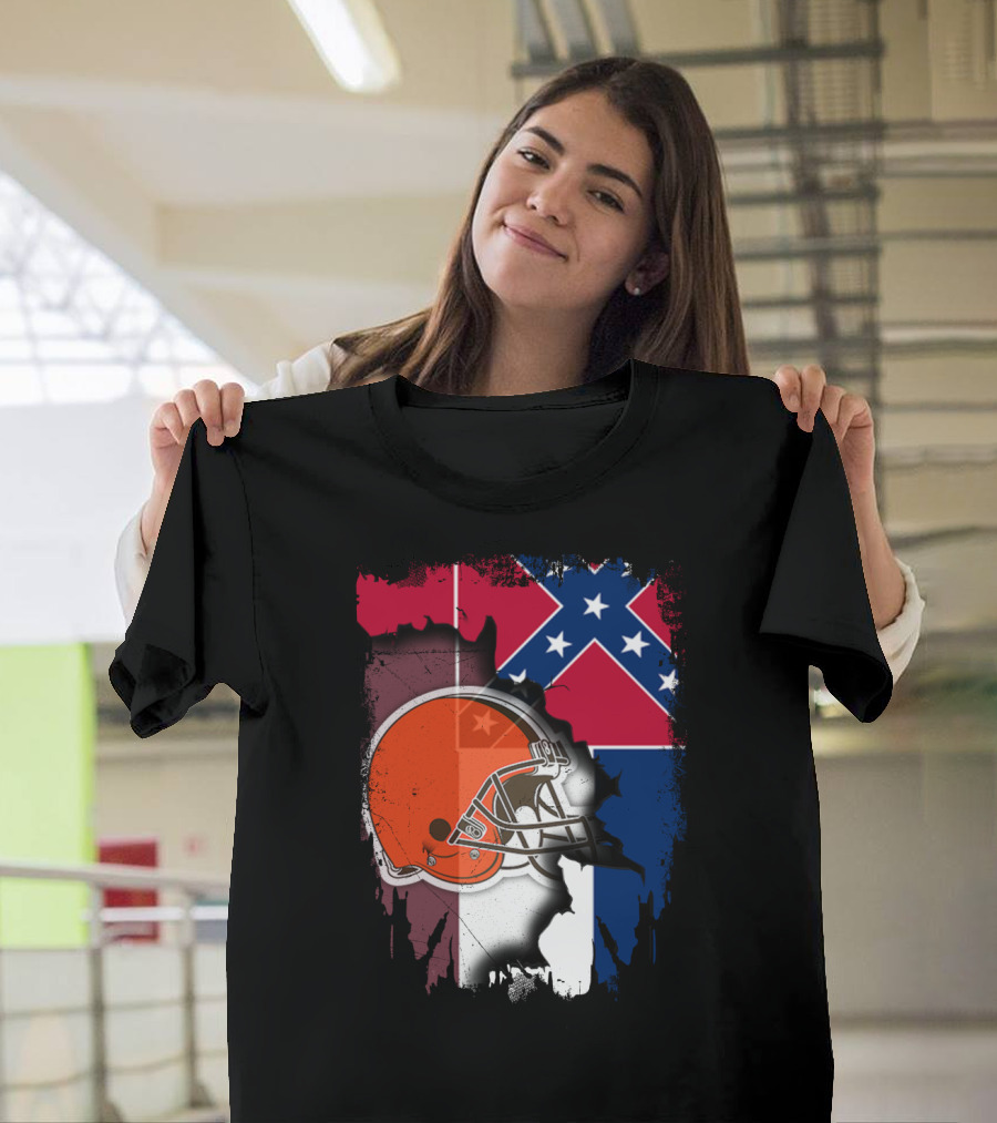 Cleveland Browns Helmet With Mississippi Flag Background T-Shirt