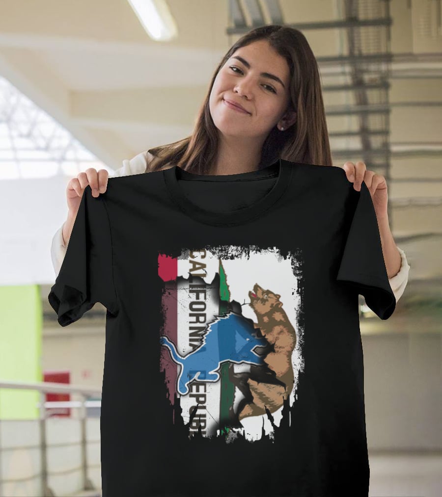 California Republic With Blue Lion And Bear T-Shirt