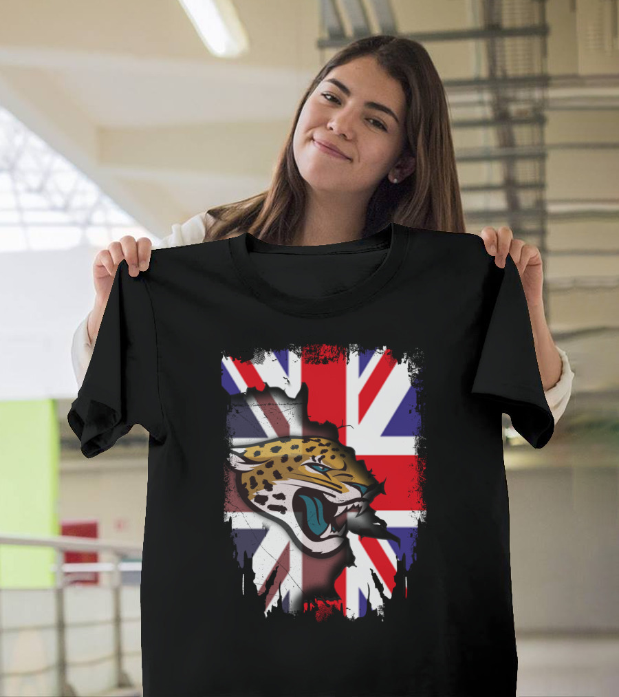 United Kingdom Union Jack Flag With Fierce Jaguar Face T-Shirt