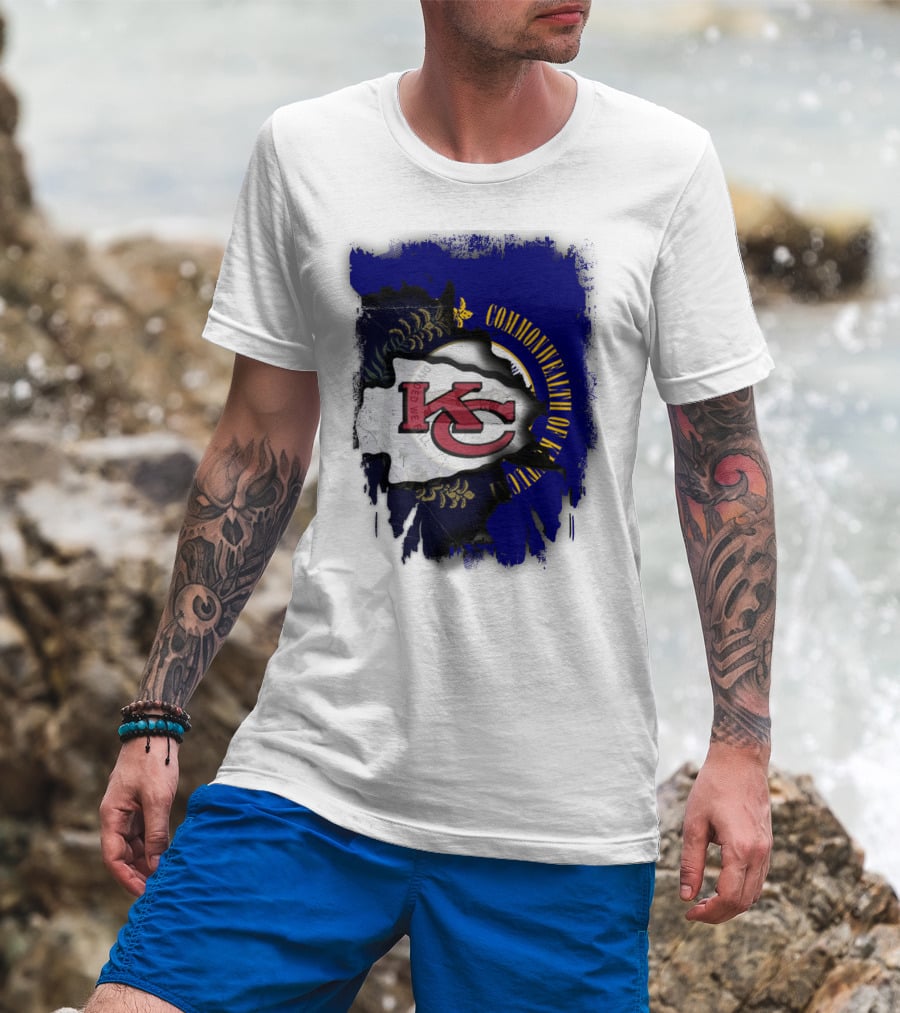 Kansas City Chiefs And Commonwealth Of Kentucky United T-Shirt