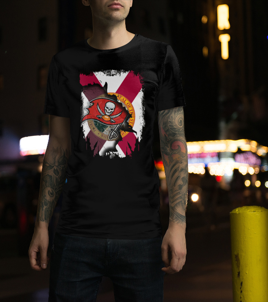 Florida State Flag With Tampa Bay Buccaneers Logo Fusion T-Shirt