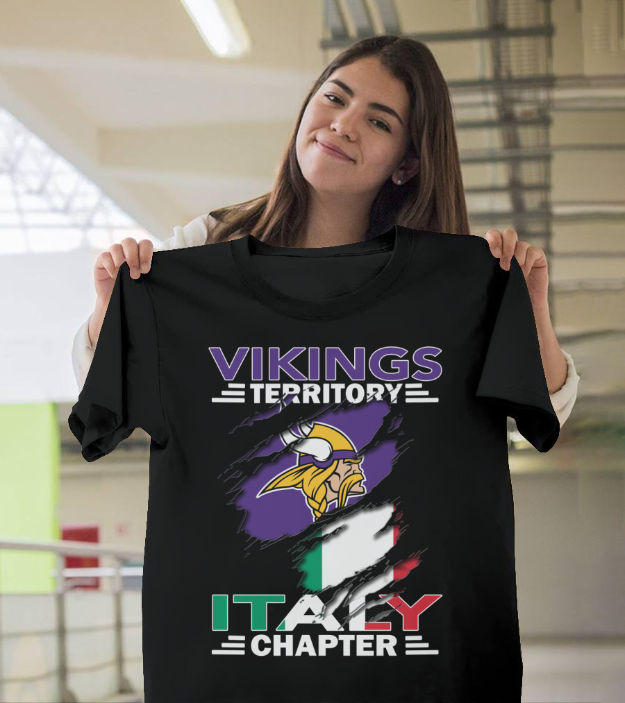 Vikings Territory Italy Chapter Flag T-Shirt