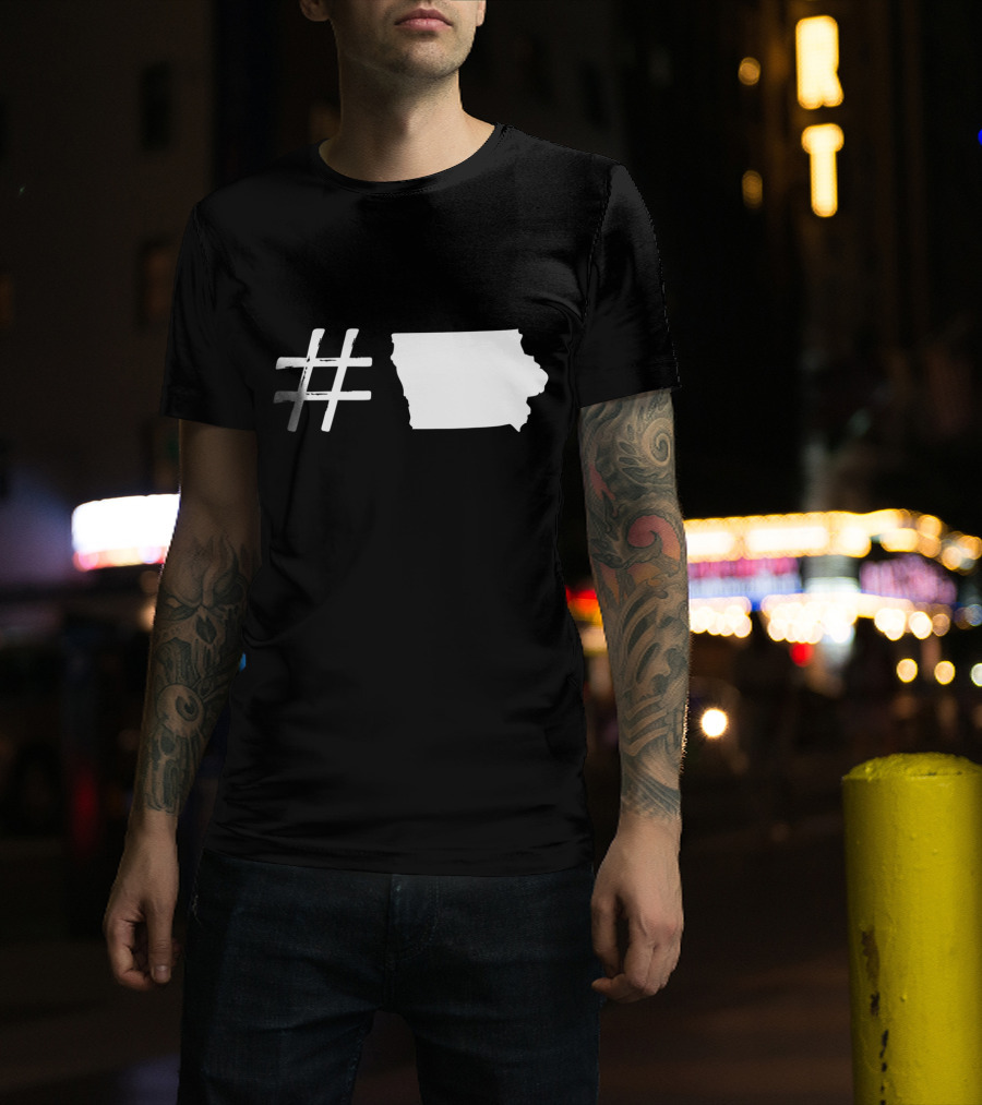 Iowa IA USA Flag Holiday Traveling T-Shirt