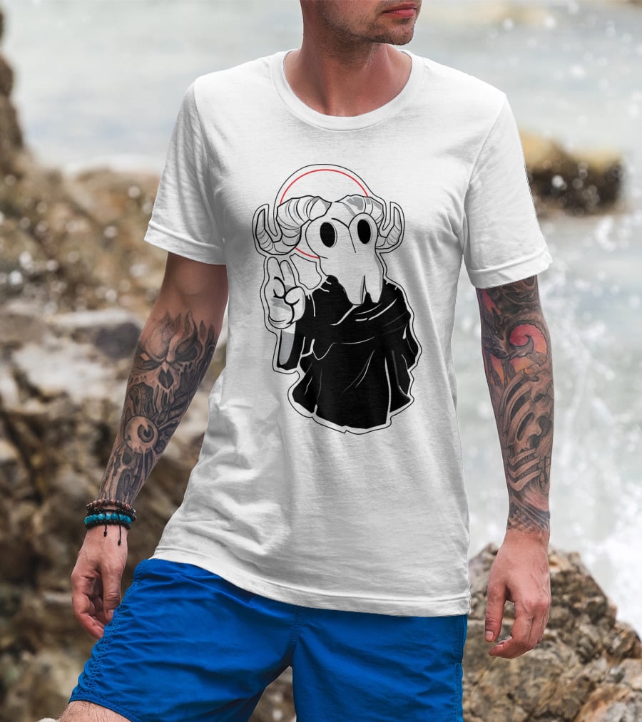 Kawaii Beezelbub Satan Evil Skull With Horns And Cloak T-Shirt