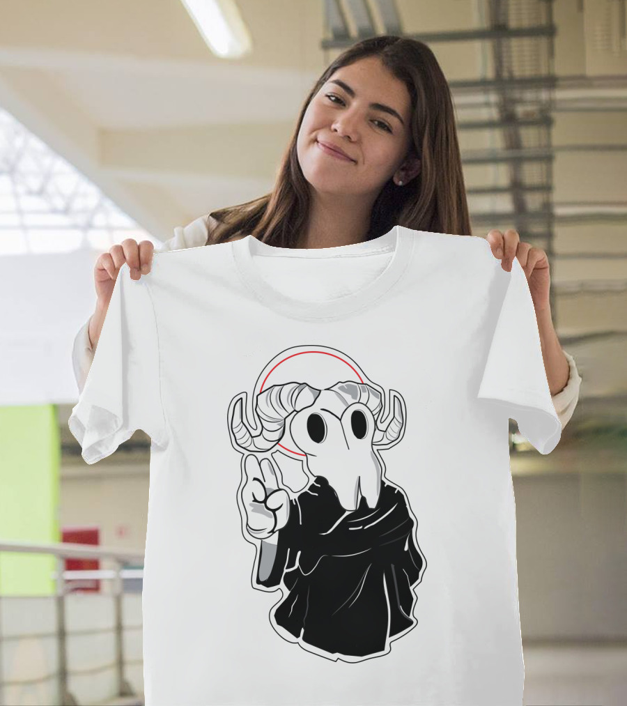 Kawaii Beezelbub Satan Evil Skull with Horns and Cloak T-Shirt