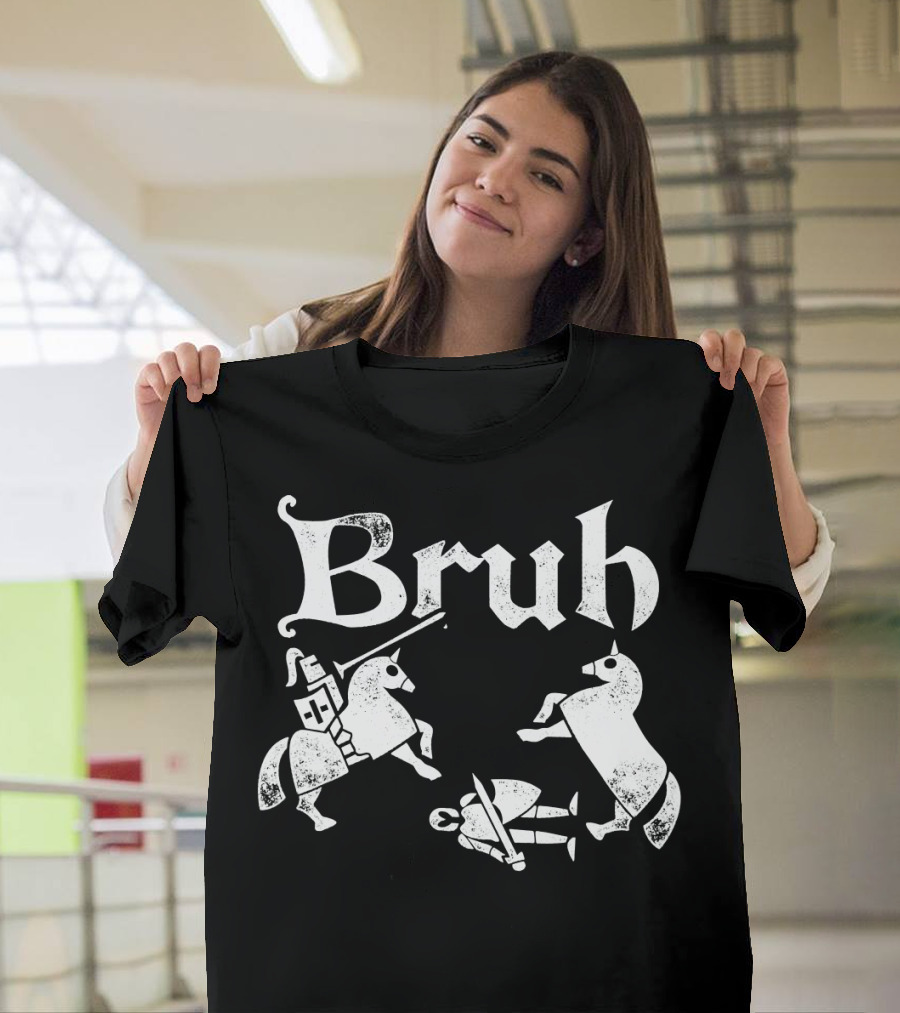 Renfaire Bruh Knight Falling Off Horse Jousting T-Shirt