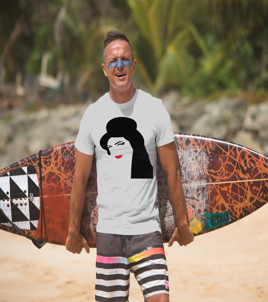 Amy Winehouse Iconic T-Shirt