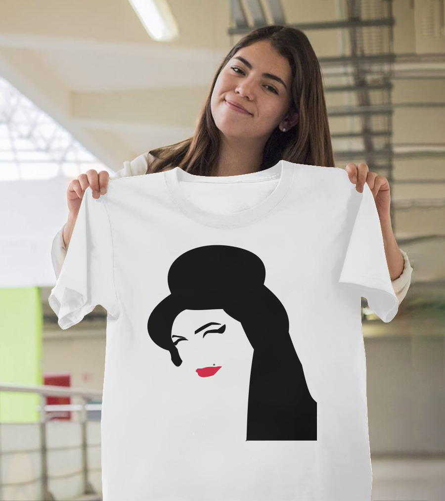 Amy Winehouse Iconic T-Shirt