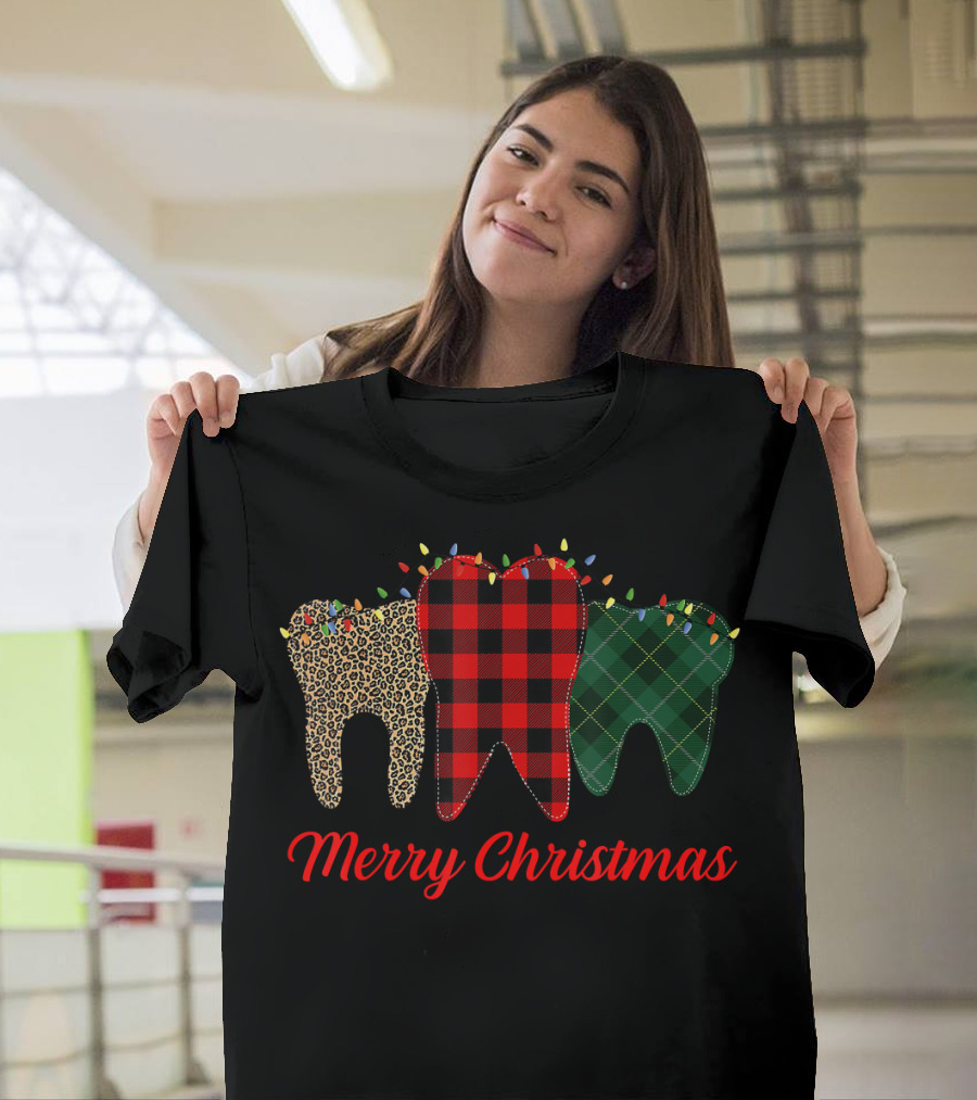 Merry Christmas Teeth Plaid Leopard Pattern With Holiday Lights T-Shirt