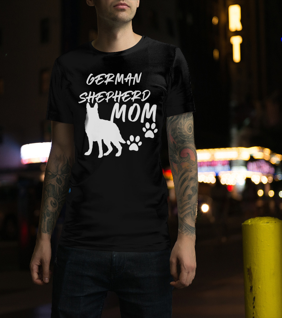 GERMAN SHEPHERD MOM 179 T-Shirt