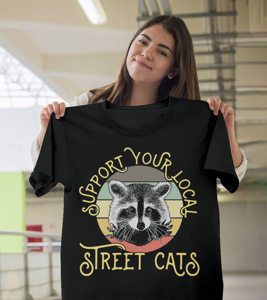 Support Your Local Street Cats Raccoon Retro Circle T-Shirt