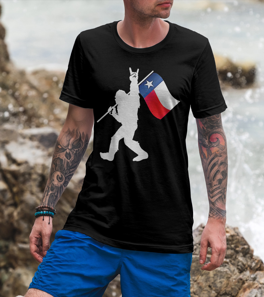 Bigfoot Holding Texas Flag Rock And Roll Salute T-Shirt