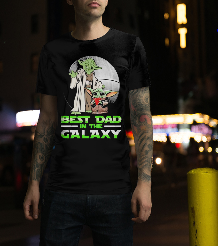 Best Dad In The Galaxy With Yoda And Baby Yoda T-Shirt