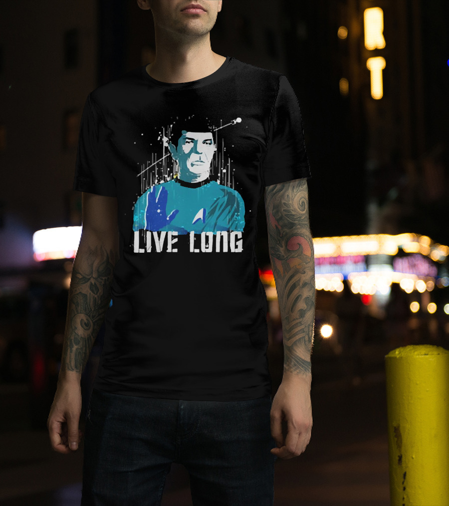 Star Trek Spock Live Long Vulcan Salute Iconic T-Shirt