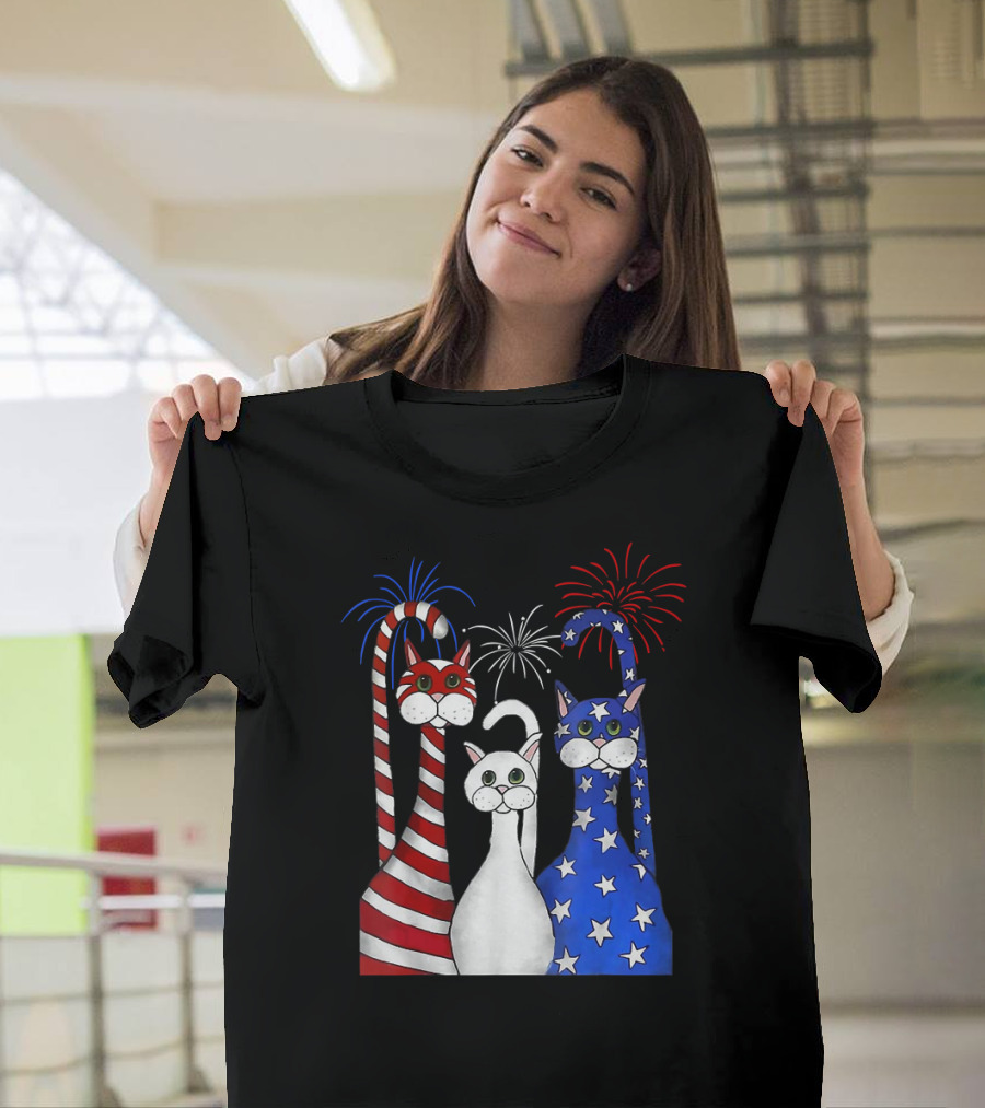 Patriotic Cats American Flag Paws USA Fireworks T-Shirt