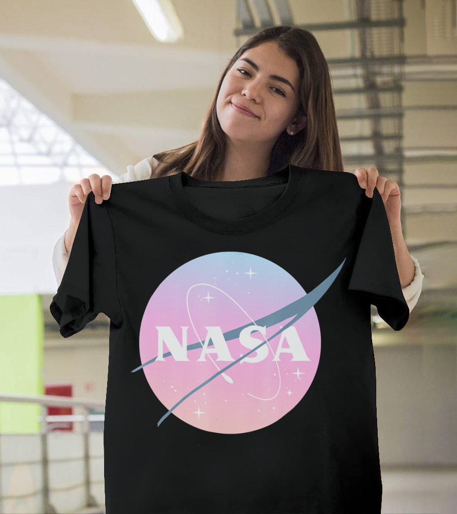 NASA Pastel Rainbow Space Logo Astronaut Outer Space Emblem T-Shirt