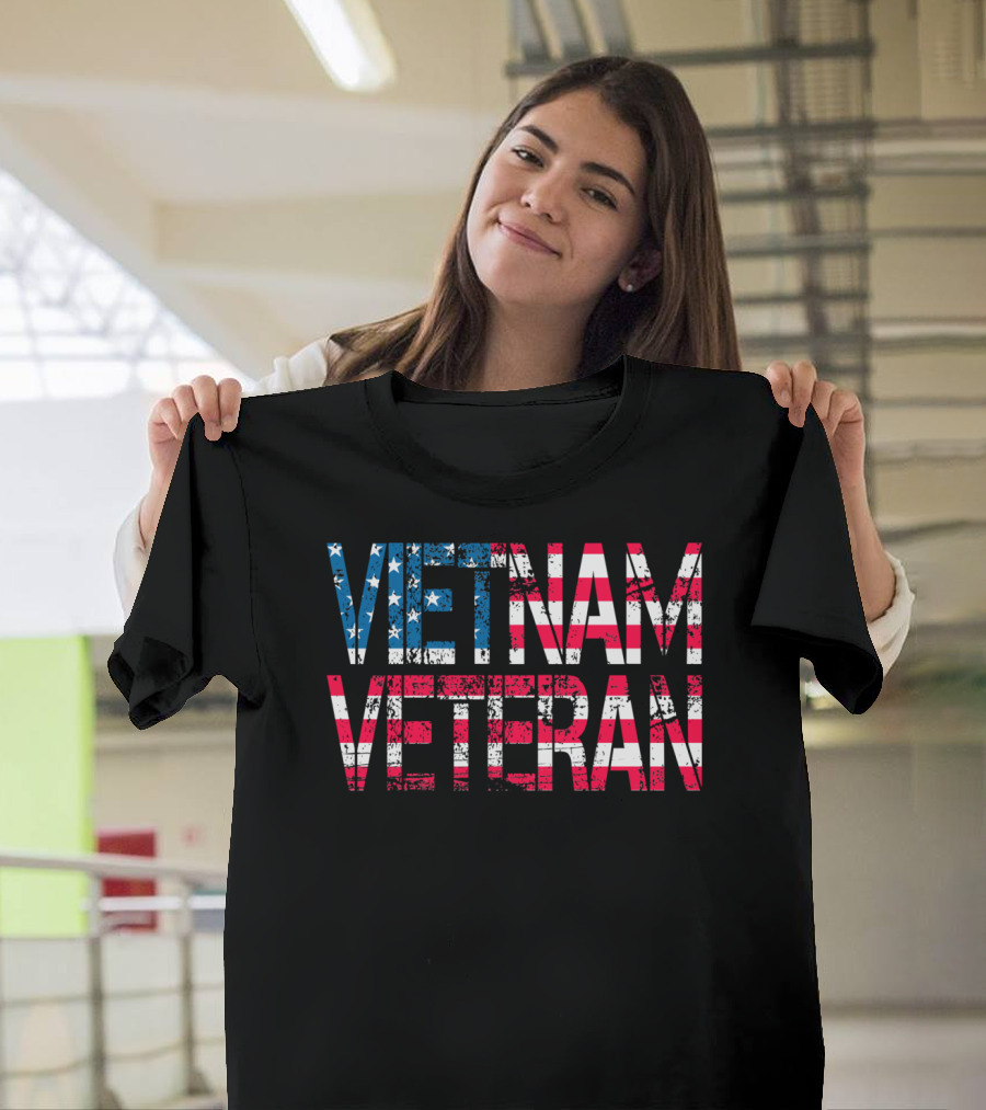 Vietnam Veteran Vintage US Flag Old Glory T-Shirt