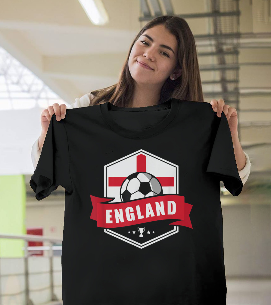 England Soccer Team Flag Ball Trophy Icon England T-Shirt