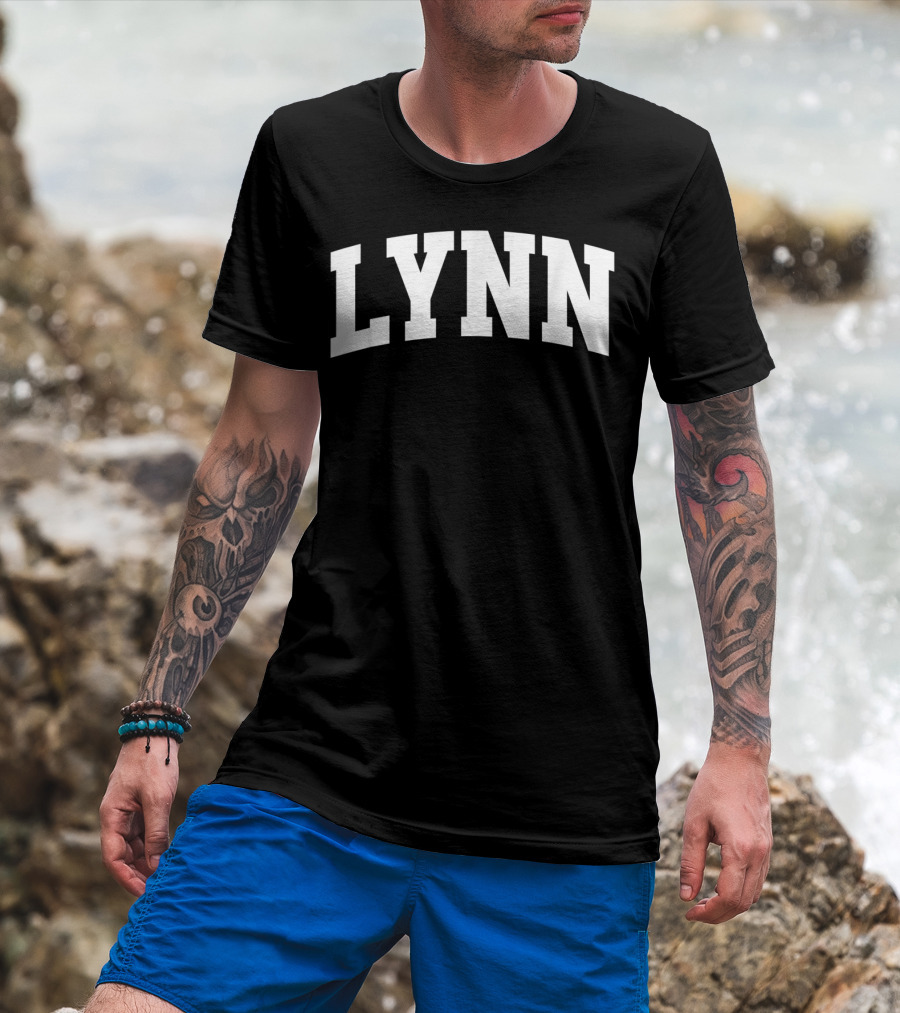 Lynn Vintage Sports Team Arch Retro T-Shirt