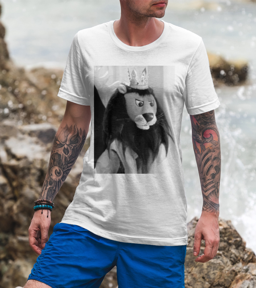 Christmas Special King Moonracer Lion Puppet Character T-Shirt