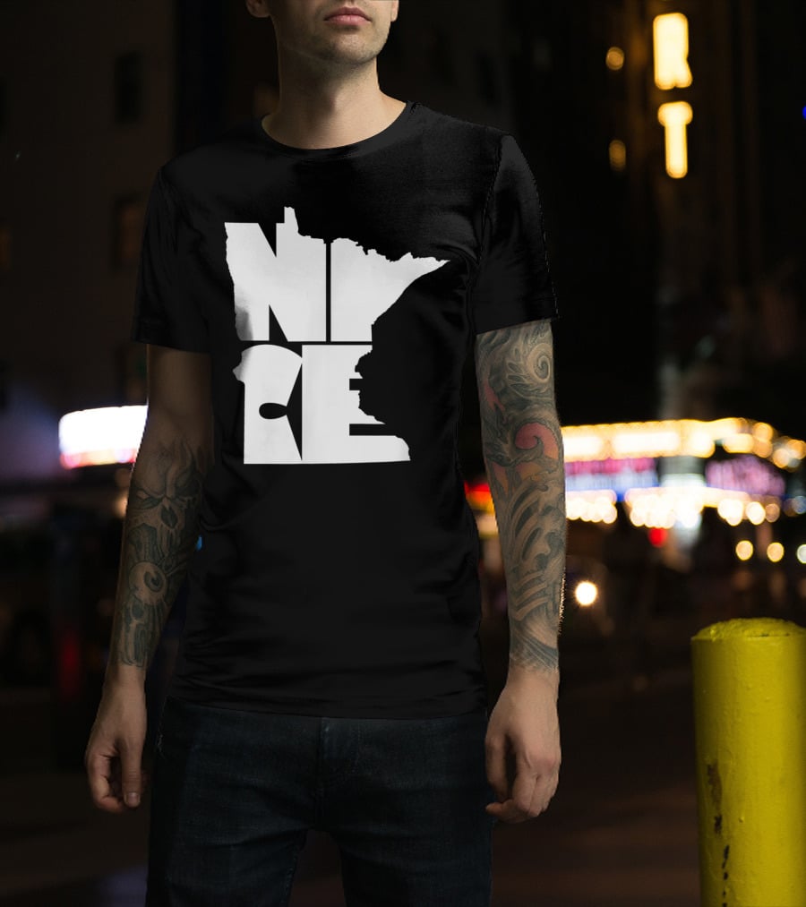 Minnesota Nice Map Outline T-Shirt