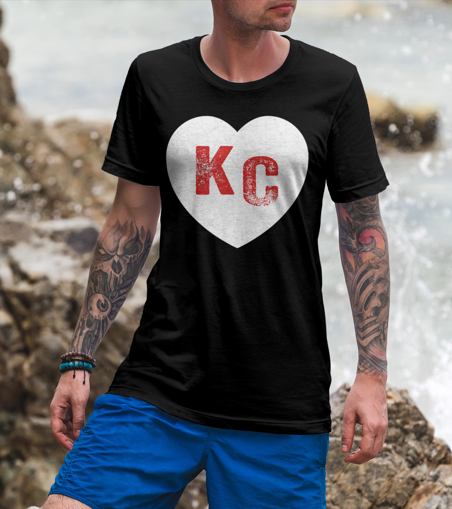 Vintage Red KC Heart Kansas City Love T-Shirt