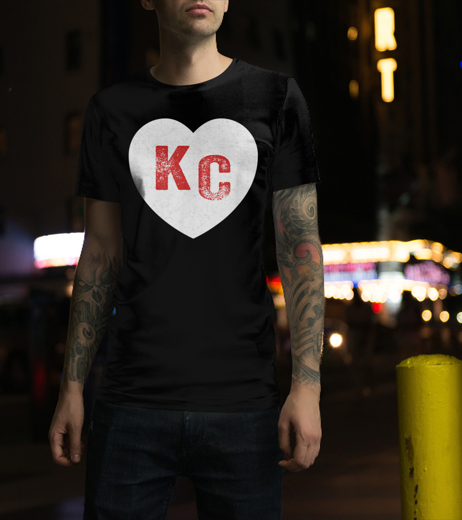 Vintage Red KC Heart Kansas City Love T-Shirt