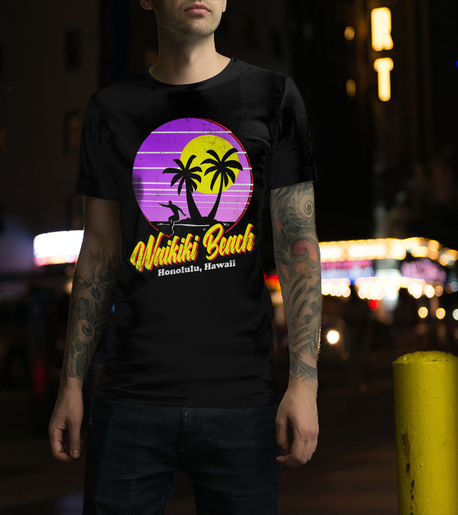Waikiki Beach Honolulu Hawaii Retro Surfer Vintage 80's Sunset Palms T-Shirt