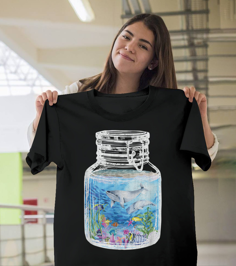 Underwater Terrarium Ocean Fish Whales In Glass Jar T-Shirt