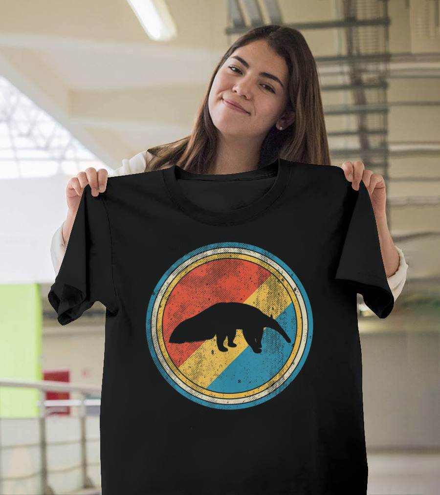 Vintage Retro Circle Giant Anteater Silhouette on Colorful Background T-Shirt