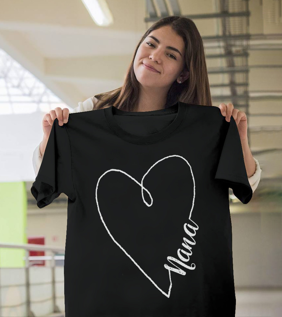 Nana Heart Outline T-Shirt