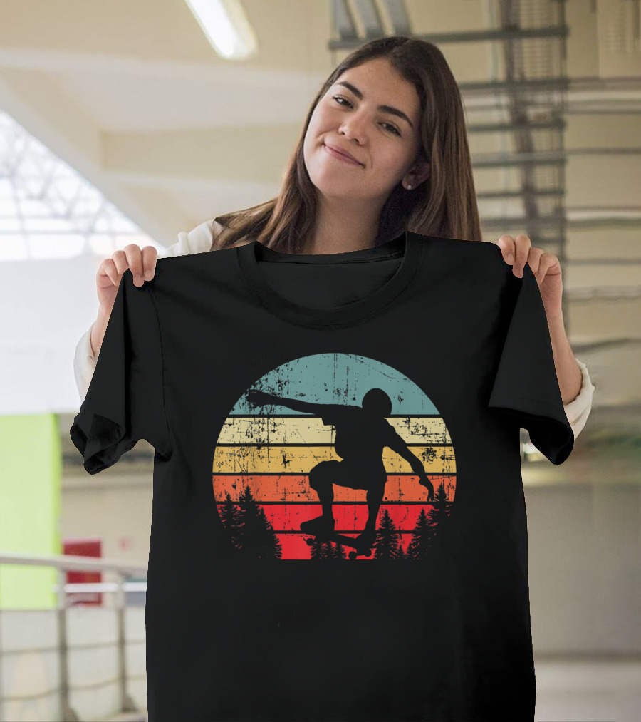 Half Pipe Vintage Skateboarder Skater Retro Sunset T-Shirt