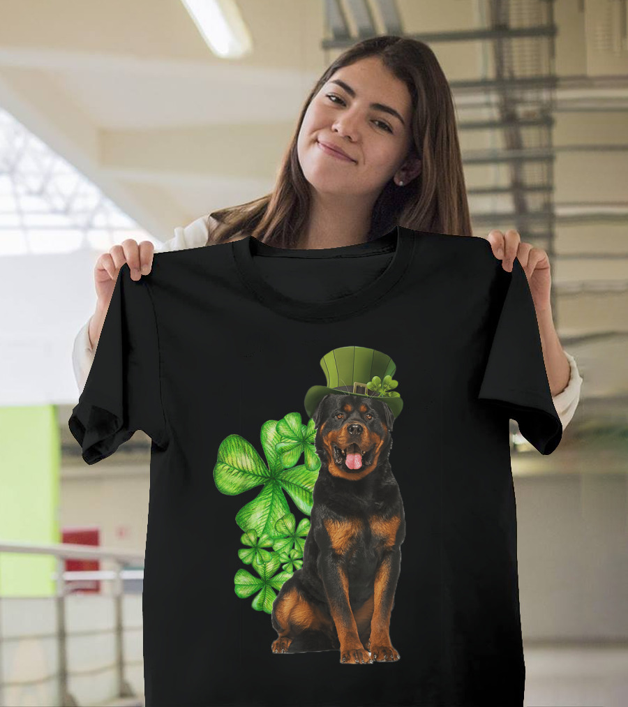 Rottweilers Irish Shamrock Top Hat Dog Lovers T-Shirt