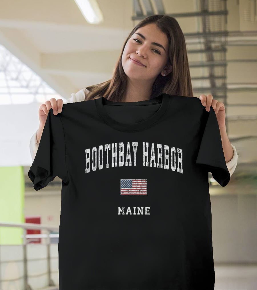 Boothbay Harbor Maine Vintage American Flag T-Shirt