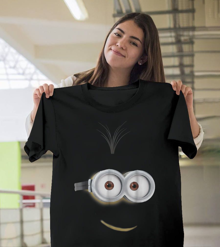 Despicable Me Minions Kevin Face Smile Eyes Goggles Hair T-Shirt