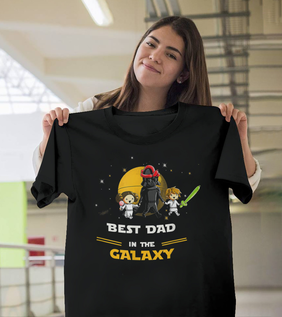 Father Daughter And Son Best Dad In The Galaxy Star Wars Parody With Dark Helmet And Green Lightsaber T-Shirt
