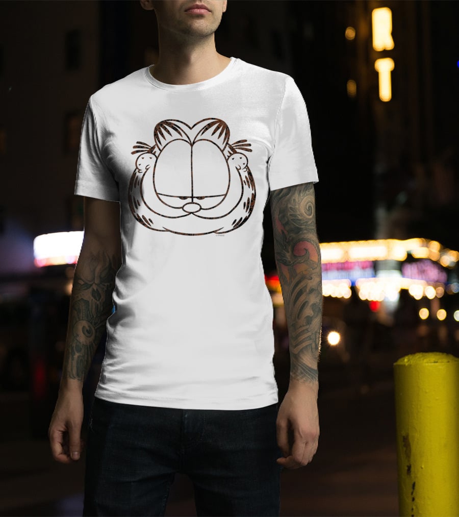 Garfield Smirking Distressed Face Outline T-Shirt
