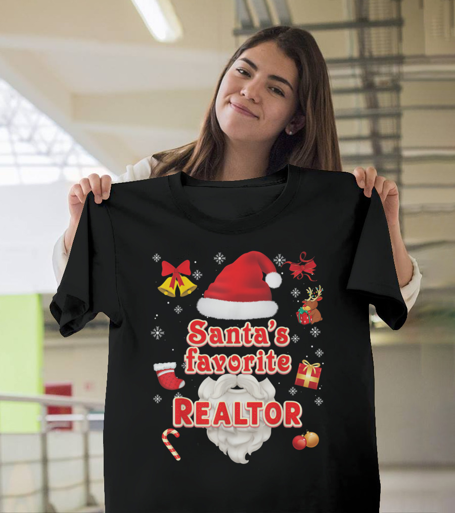 Santa's Favorite Realtor Christmas Cute Santa Hat Bells Reindeer Gift Snowflakes T-Shirt