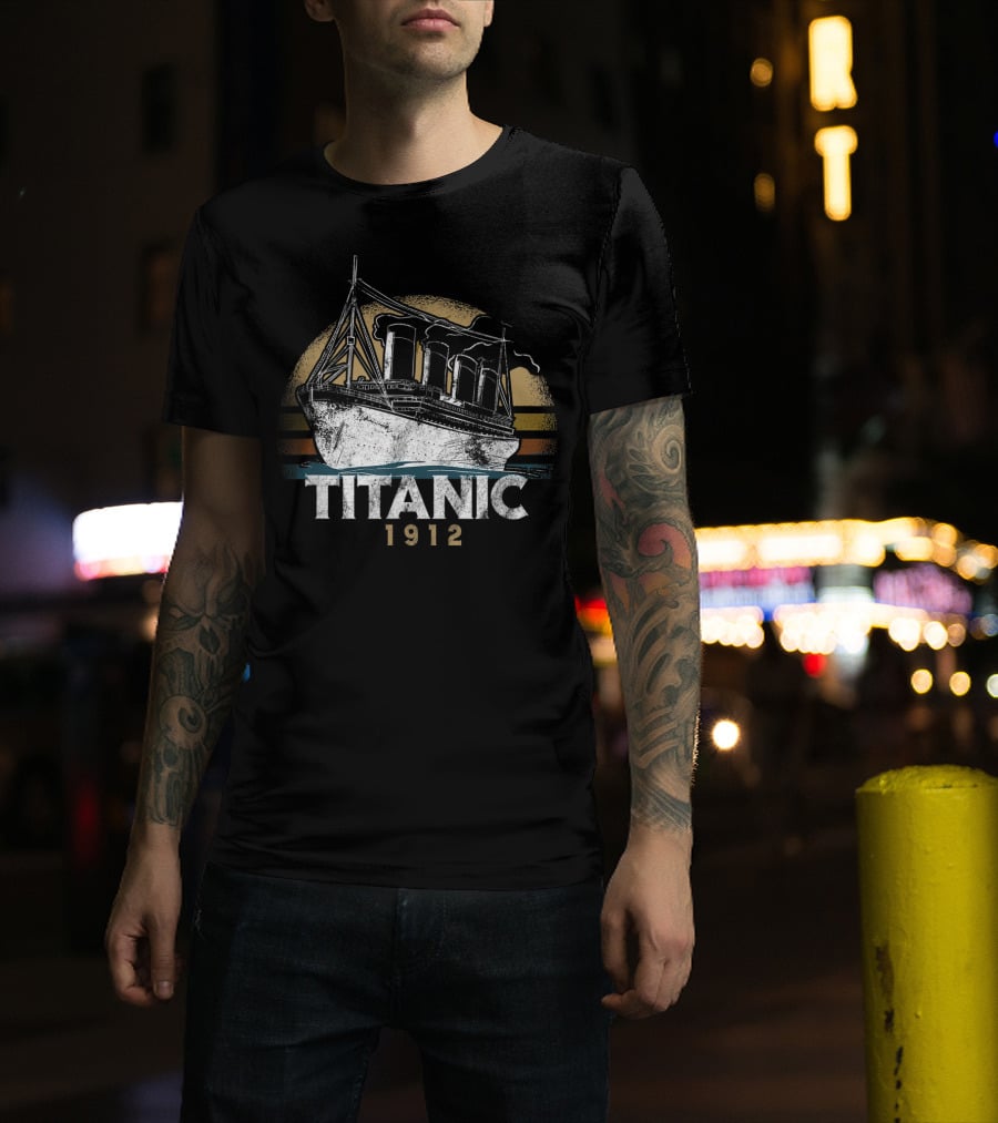 Titanic 1912 Vintage Ocean Liner Retro T-Shirt