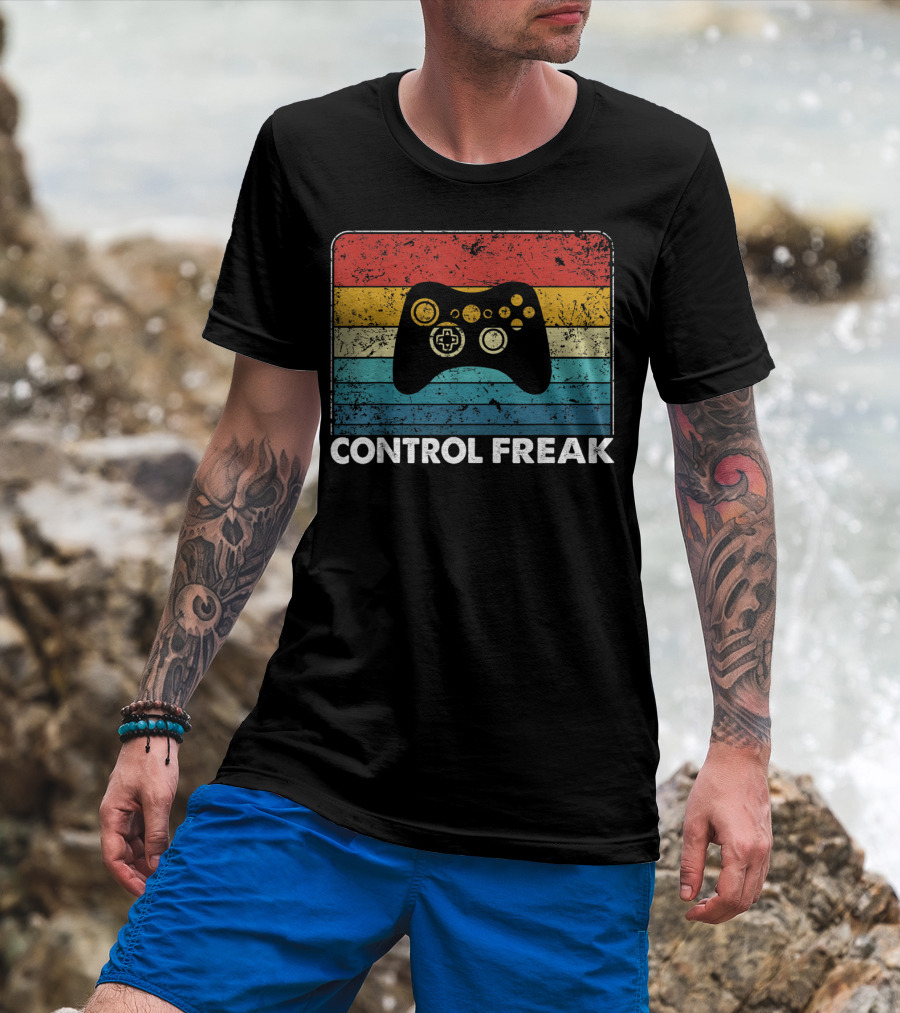 Control Freak Vintage Video Game Controller Retro Stripes T-Shirt