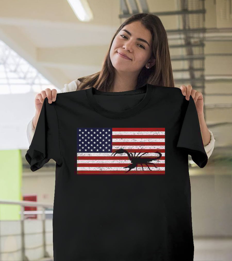 Vintage Distressed American Flag Scorpion T-Shirt