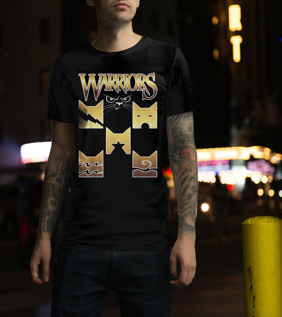 WARRIORS Golden Clan Cat Icons With Lightning, Eye, Star, Wave Symbols T-Shirt