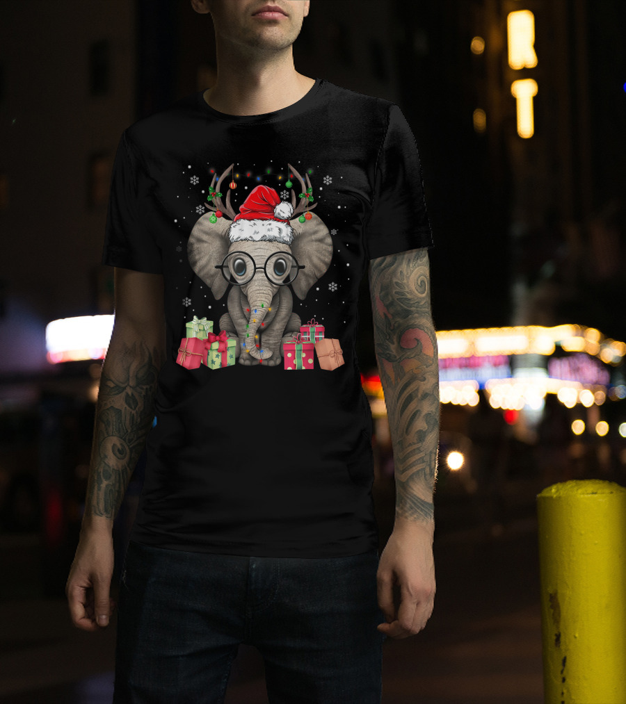 Christmas Cute Elephant Santa Reindeer With Gifts And Snowflakes T-Shirt