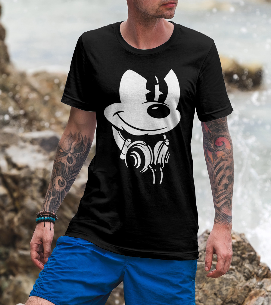 Disney Mickey Mouse Headphones Smiling Iconic Character T-Shirt