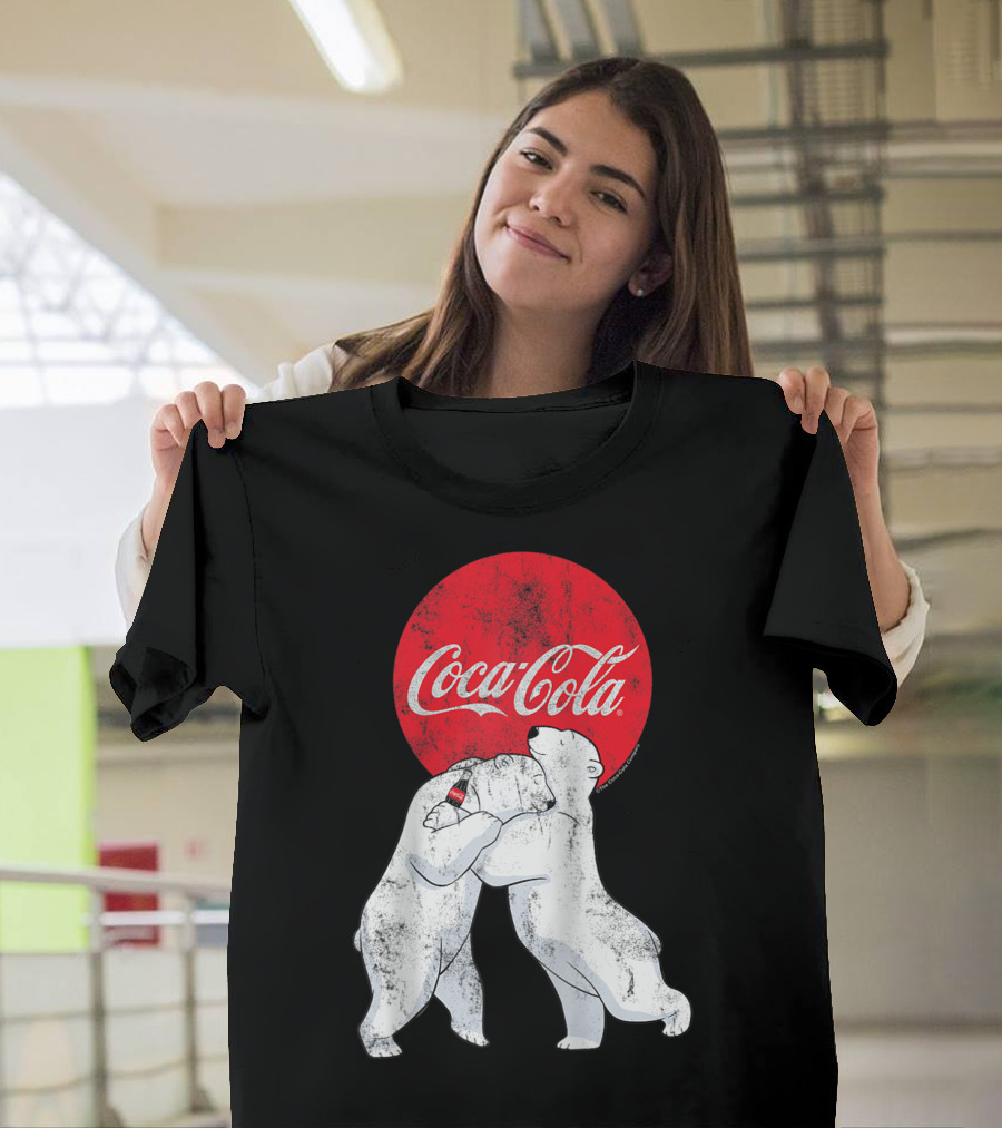 Coca-Cola Christmas Polar Bears Hugging with Red Circle Classic BL T-Shirt